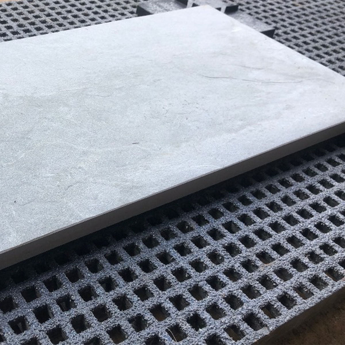 Deck Turf & FRP panels for raised grass and artificial turf - Deck Tile ...